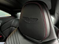 ASTON MARTIN DB11