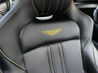 ASTON MARTIN VANTAGE