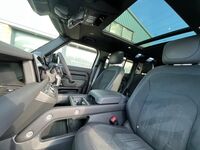 LAND ROVER DEFENDER 110