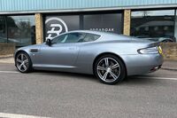 ASTON MARTIN DB9