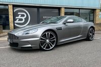 ASTON MARTIN DBS