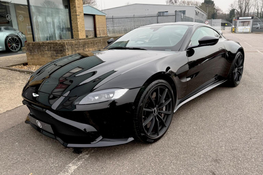 2019 Aston Martin Vantage